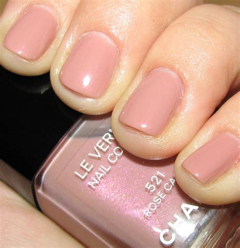 rose cache chanel nail|Chanel Le Vernis in Rose Caché Review .